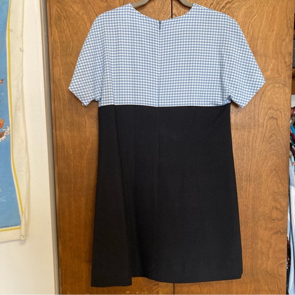 Exclusive Moschino Couture Academy Museum Wizard of Oz shift dress ruby slippers - Picture 2 of 8